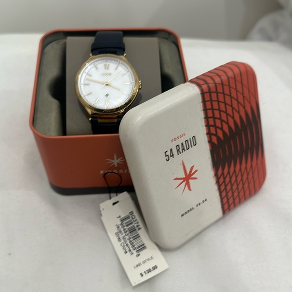 Fossil navy strap watch - Picture 3 of 6